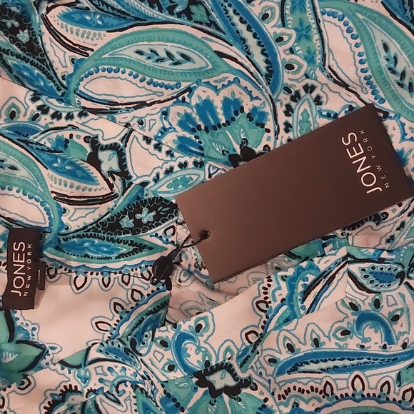 Jones New York Top - Picture 5 of 11